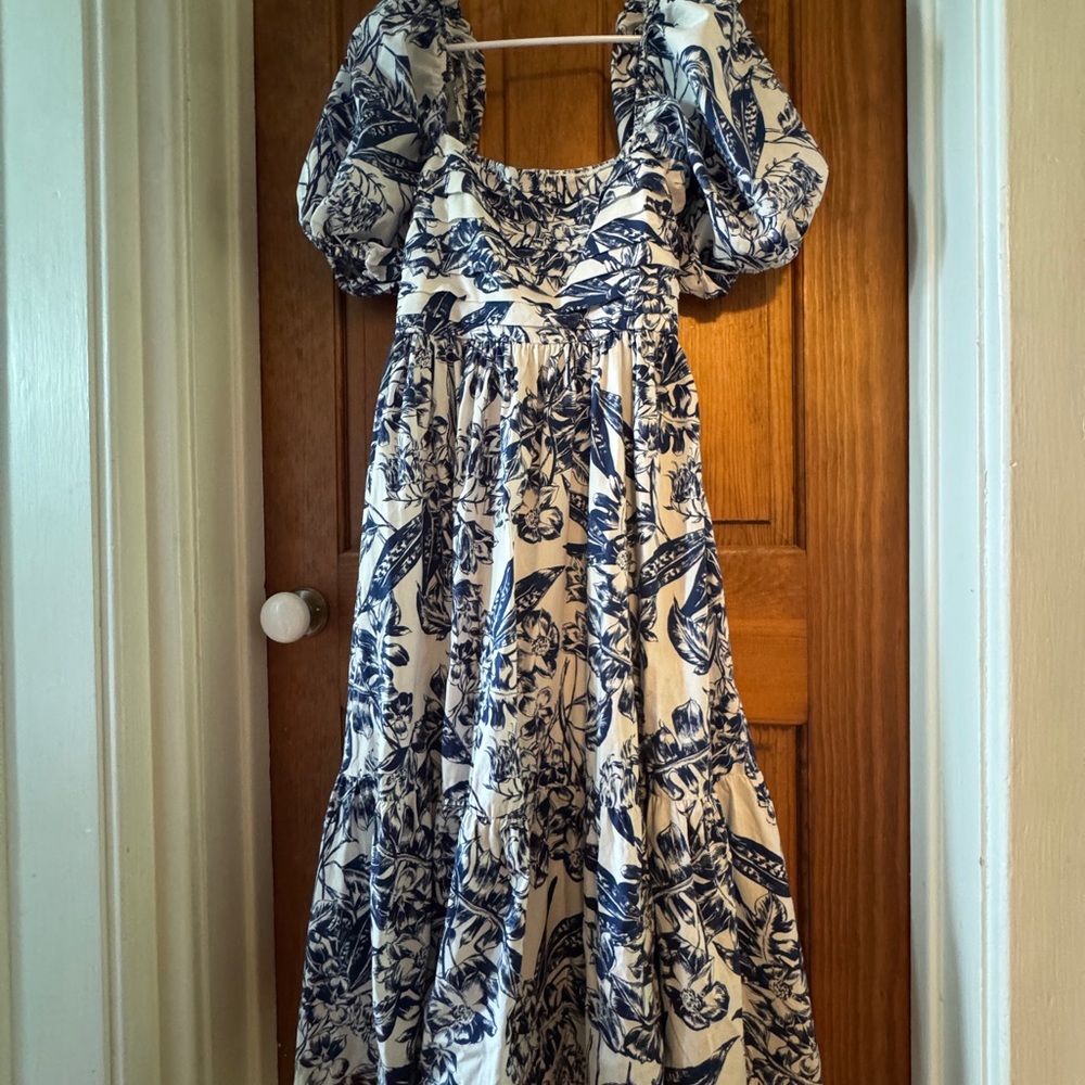 Abercrombie & Fitch Emerson Midi Dress